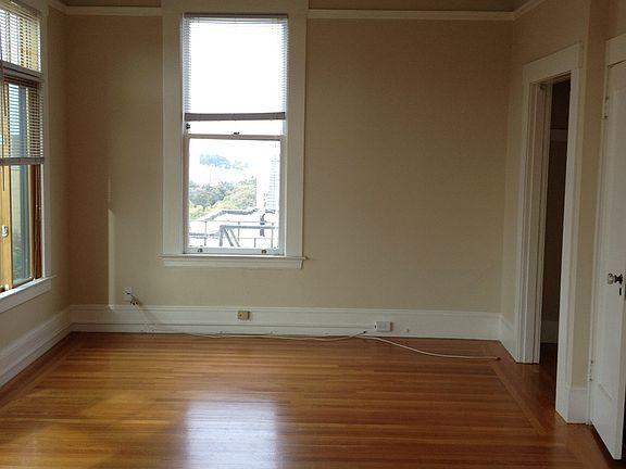 5th image of 420 Lake St #5