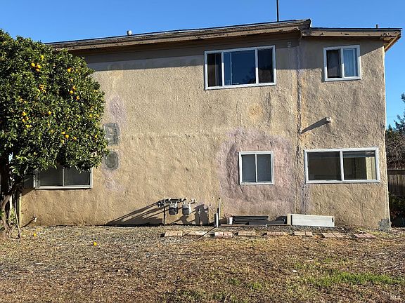 3rd image of 313 RONEY Avenue