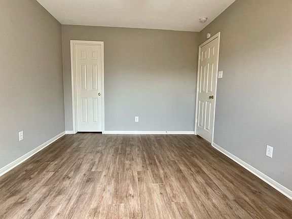 4th image of 8303 Fennel Dr