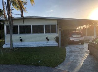 601 Pine Grove Ct, North Fort Myers, FL 33917