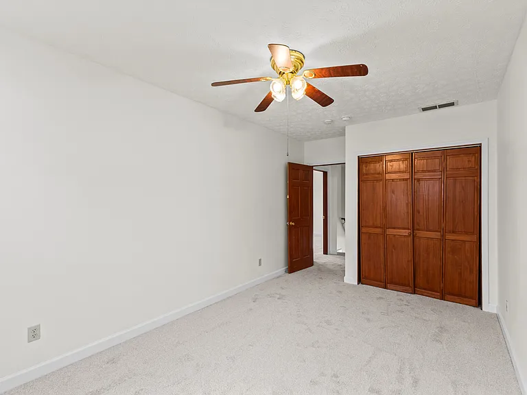 78 Auburn Ave — Photo 30