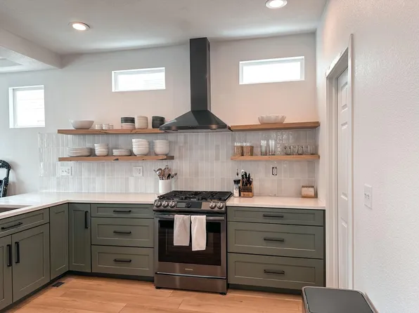 6366 Utica Ct, Arvada, CO 80003