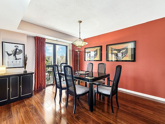 5th image of 1020 N Harlem Ave APT 2F