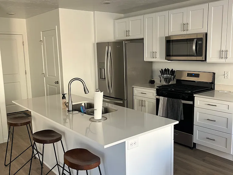476 S Rockwell Ln — Photo 9