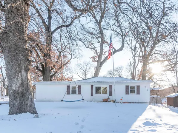 616 2nd St, Evansdale, IA 50707