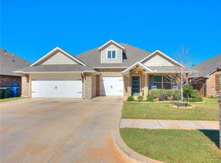 8341 Poplar Dr, Edmond, OK 73034