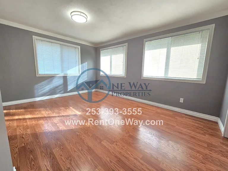 25502 Mountain Hwy E — Photo 17