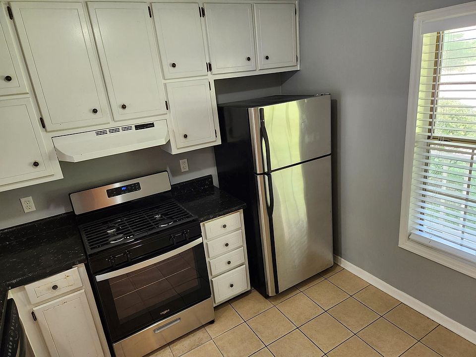 kitchen 2_08302023