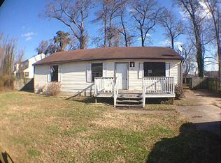 34 Franktown Rd, Hampton, VA 23663