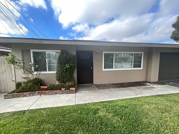 3rd image of 221-33 Avocado St #233-A