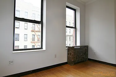Rented by aptsandlofts.com