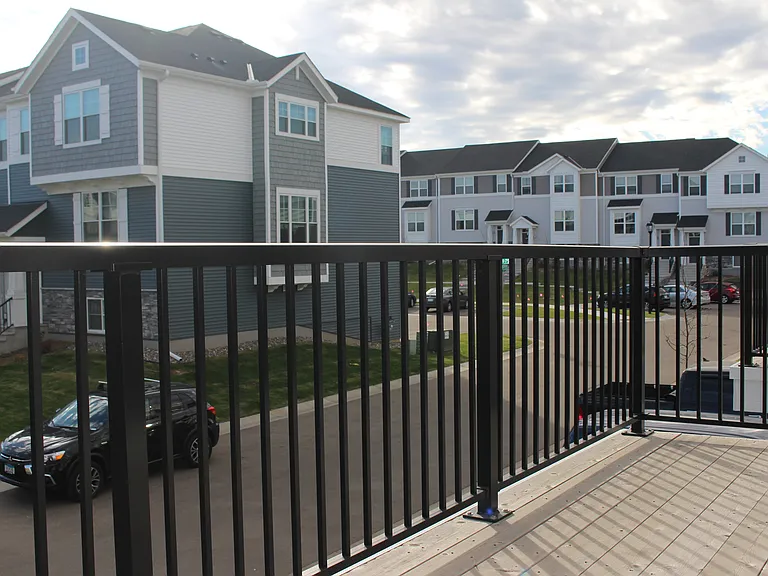 Deck View1