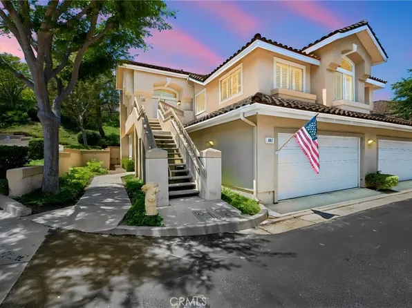 497 Bannister Way APT B, Simi Valley, CA 93065