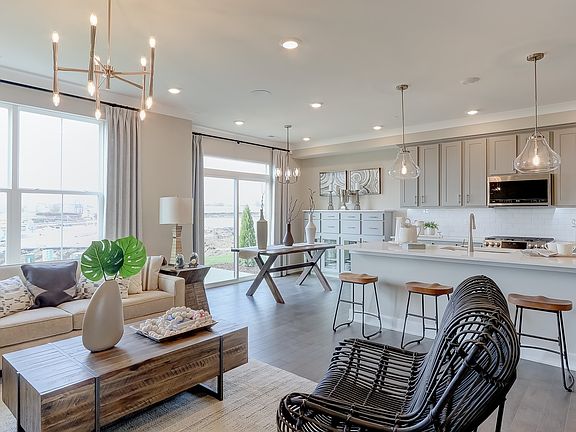 7th image of this home