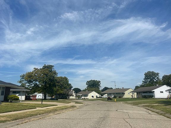 4th image of 19 Lilliedale Ln