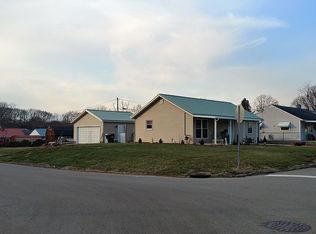 131 Griner Ave, Circleville, OH 43113