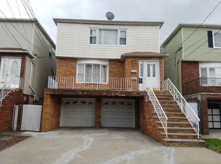 44 E 52nd St, Bayonne, NJ 07002