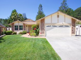 2636 Knolls Dr, Santa Rosa, CA 95405
