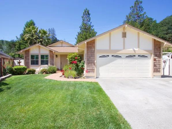 2636 Knolls Drive, Santa Rosa, CA 95405