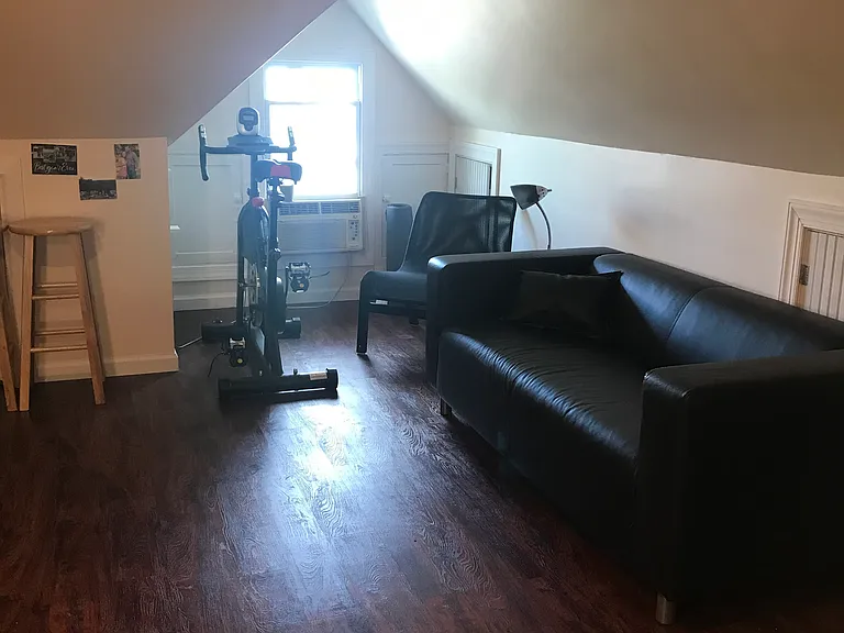 304 S Pacific Ave #3A — Photo 10