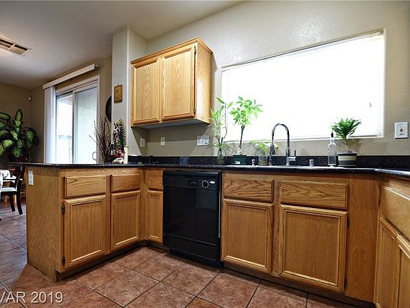 3rd image of 4185 Pecan Pie Ct