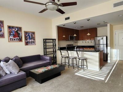 1200 Main St APT 1702, Dallas, TX, 75202