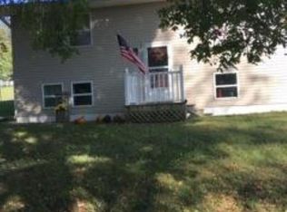 12670 New London Gravel Rd, New London, MO 63459