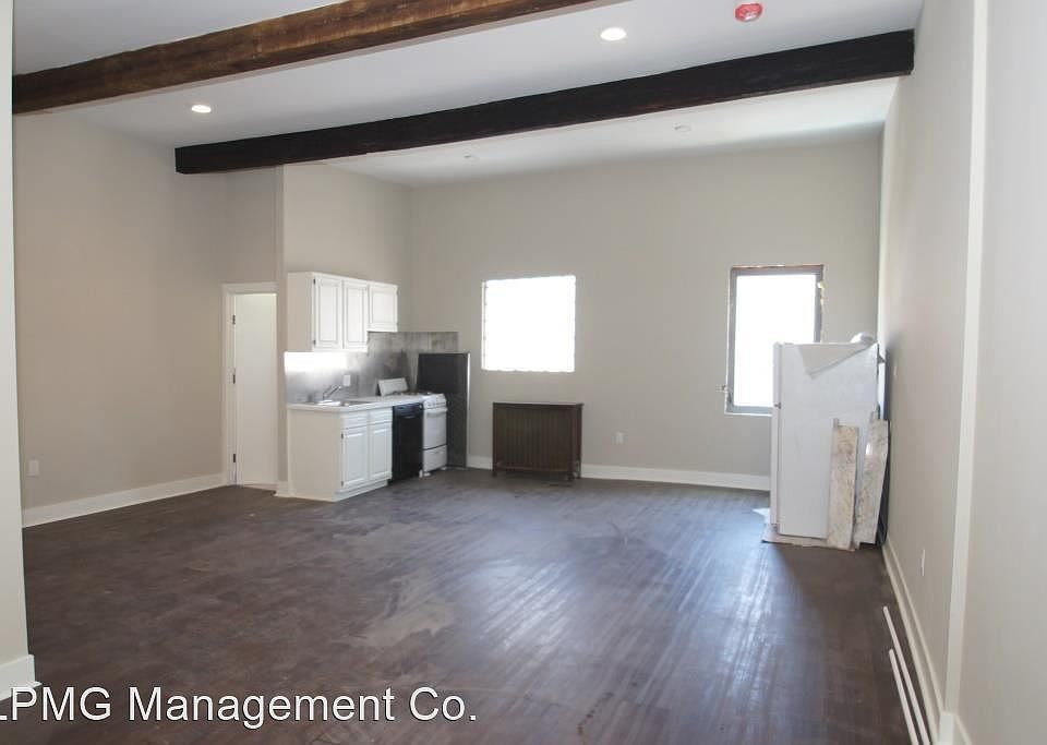 1st image of 1938 S Chadwick St Floor 2