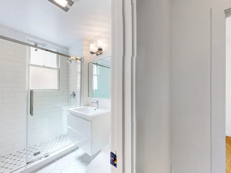 3101 Gough St #206 — Photo 16
