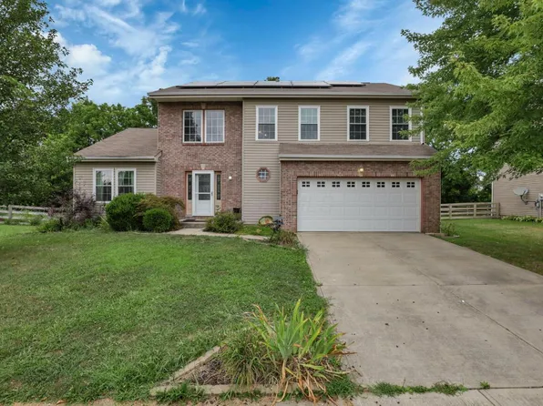 188 Windward Dr, Pataskala, OH 43062