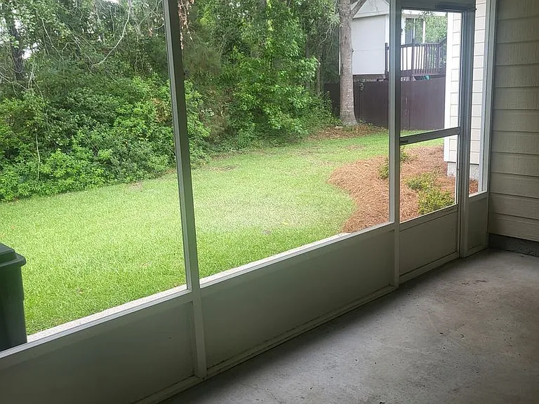 5196 Carlton Ridge Cir — Photo 19