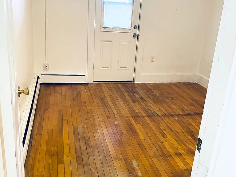 75 Washington St — Photo 19