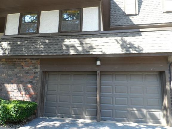 3rd image of 10235 Cedarbrooke Ln