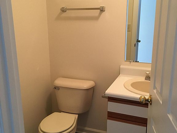 4th image of 11 Bel Air Dr APT 1404