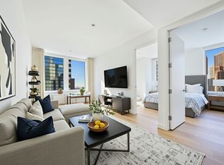 160 Water St PENTHOUSE 2F, New York, NY 10038