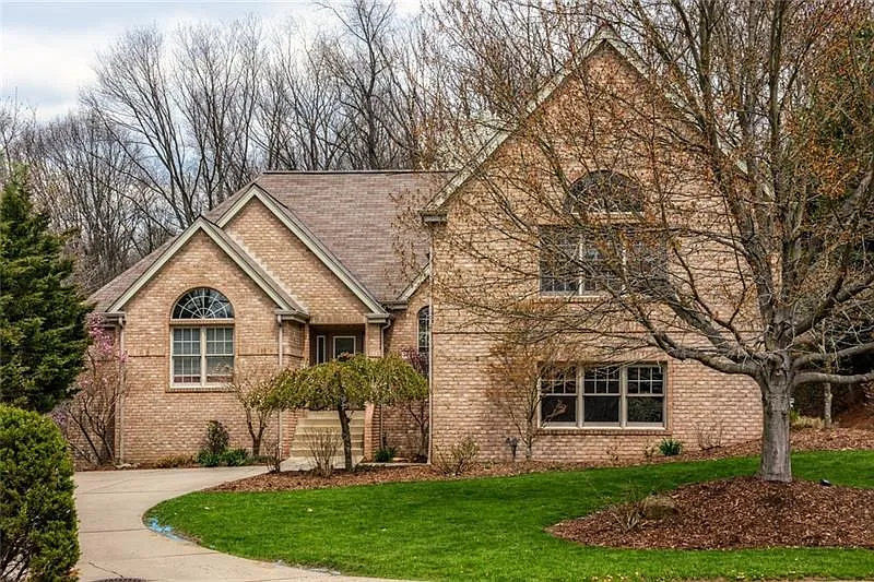 329 Marberry Dr photo 1