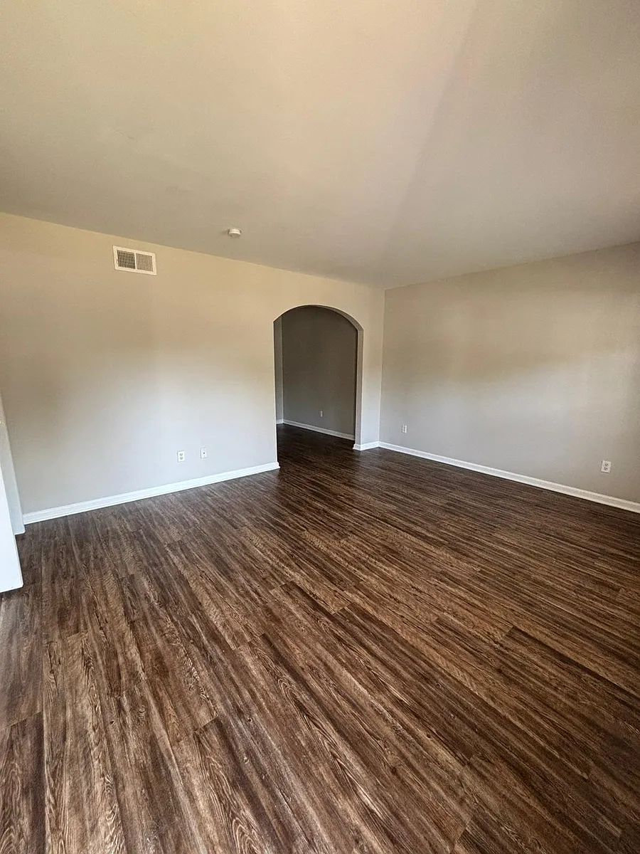 Building Photo - Georgetowne Apartments