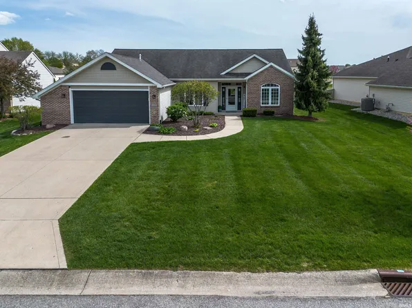 2025 Winding Creek Ln, Fort Wayne, IN 46804