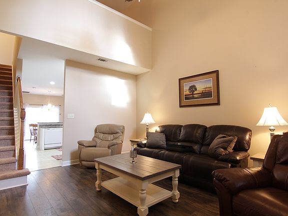 3rd image of 112 Hutira Ln