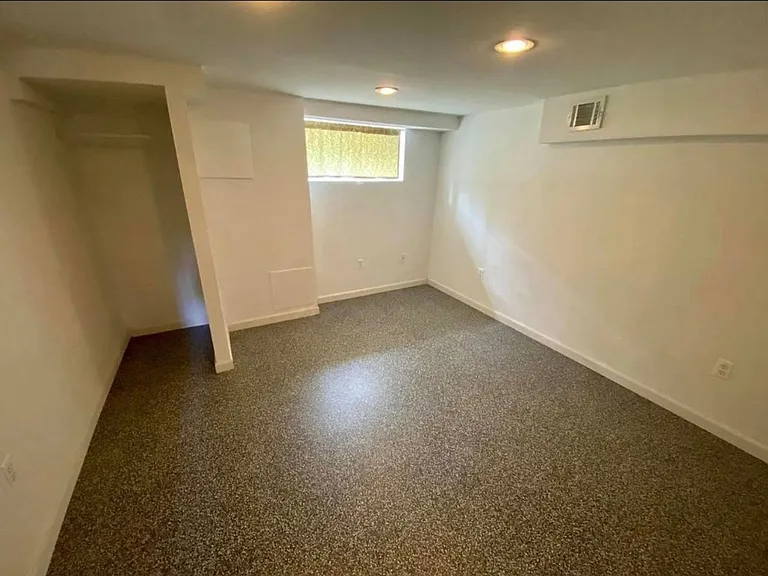 305 S Lehigh St — Photo 8