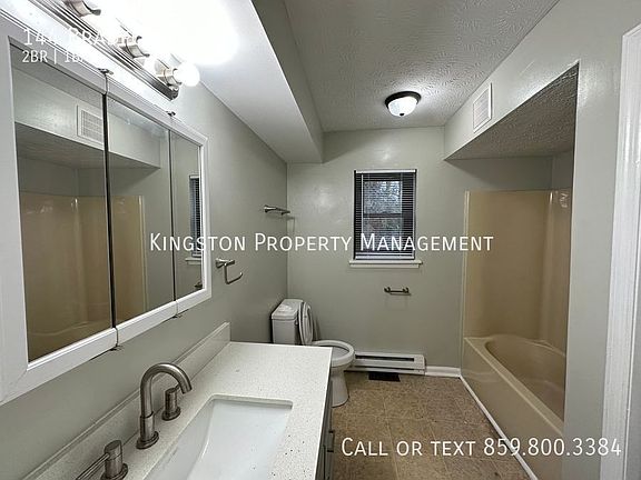 4th image of 144 Bradford Dr