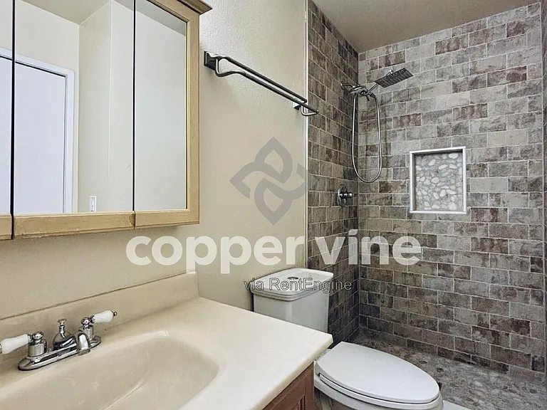 8748 Mariposa St — Photo 13