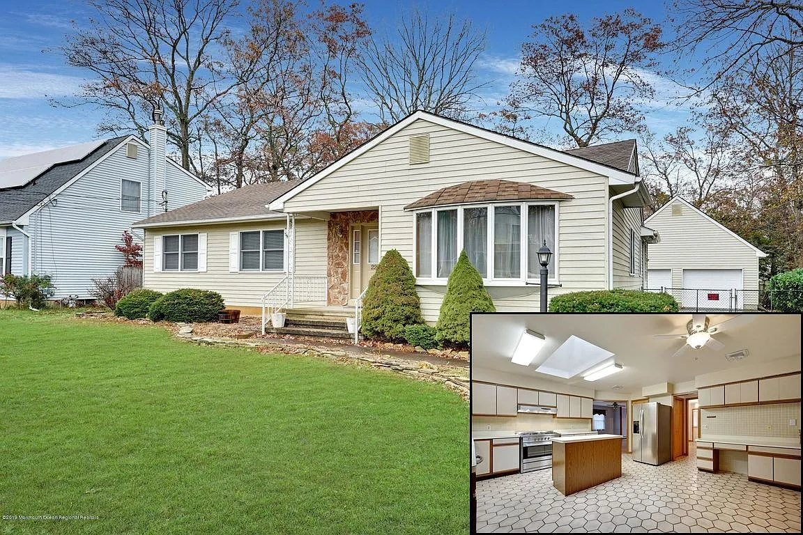 2206 Longwood Dr photo 1
