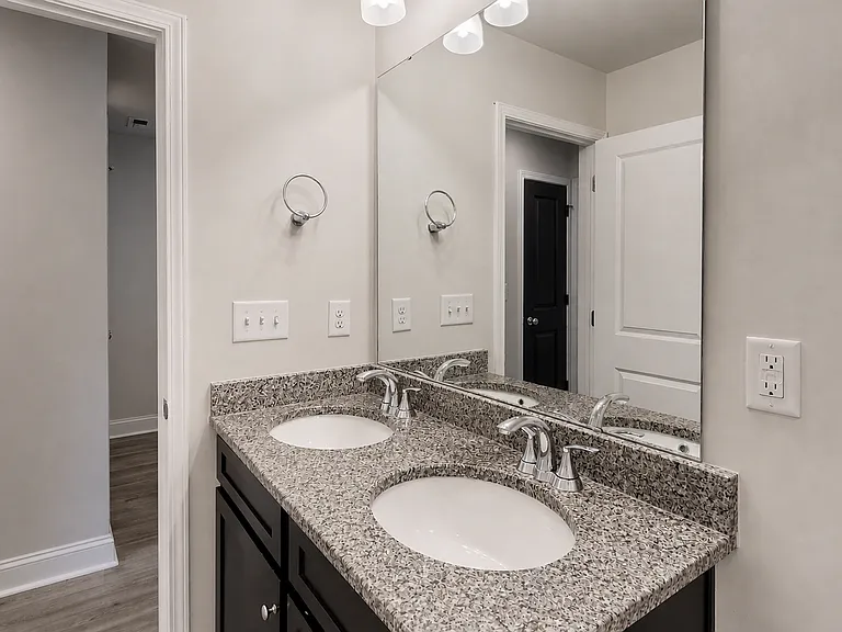 Mintworth Commons — Photo 33