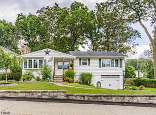 107 Windsor Ave, Hopatcong, NJ 07843
