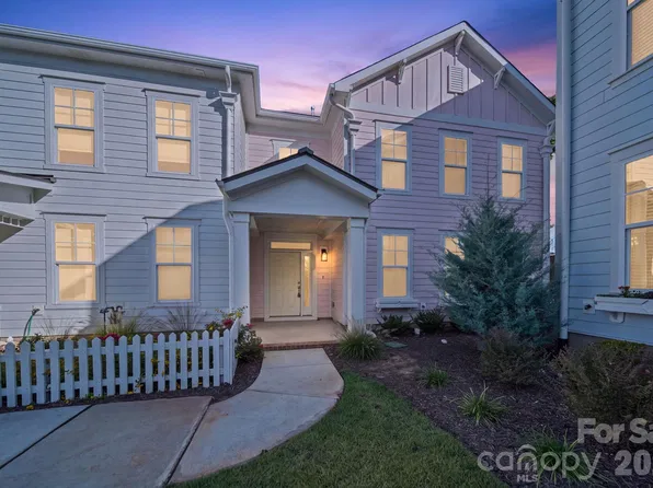 270 Gilead Rd, Huntersville, NC 28078