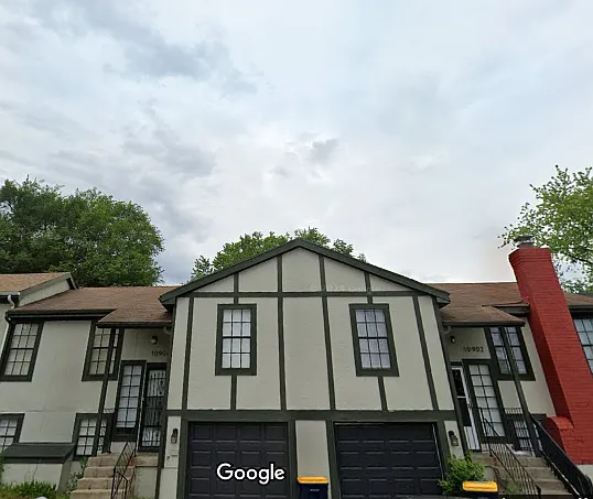 10904 McKinley Dr