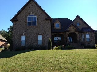 110 Avalon Bay Dr, Old Hickory, TN 37138