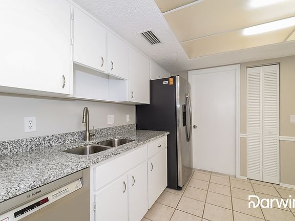 4th image of 12650 Bay Hill Dr