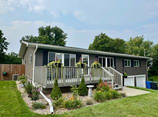 306 W 1st St, Cambria, WI 53923